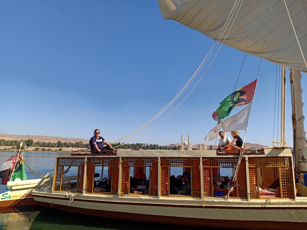 Отель Jj Jamaica Felucca Асуан Экстерьер фото
