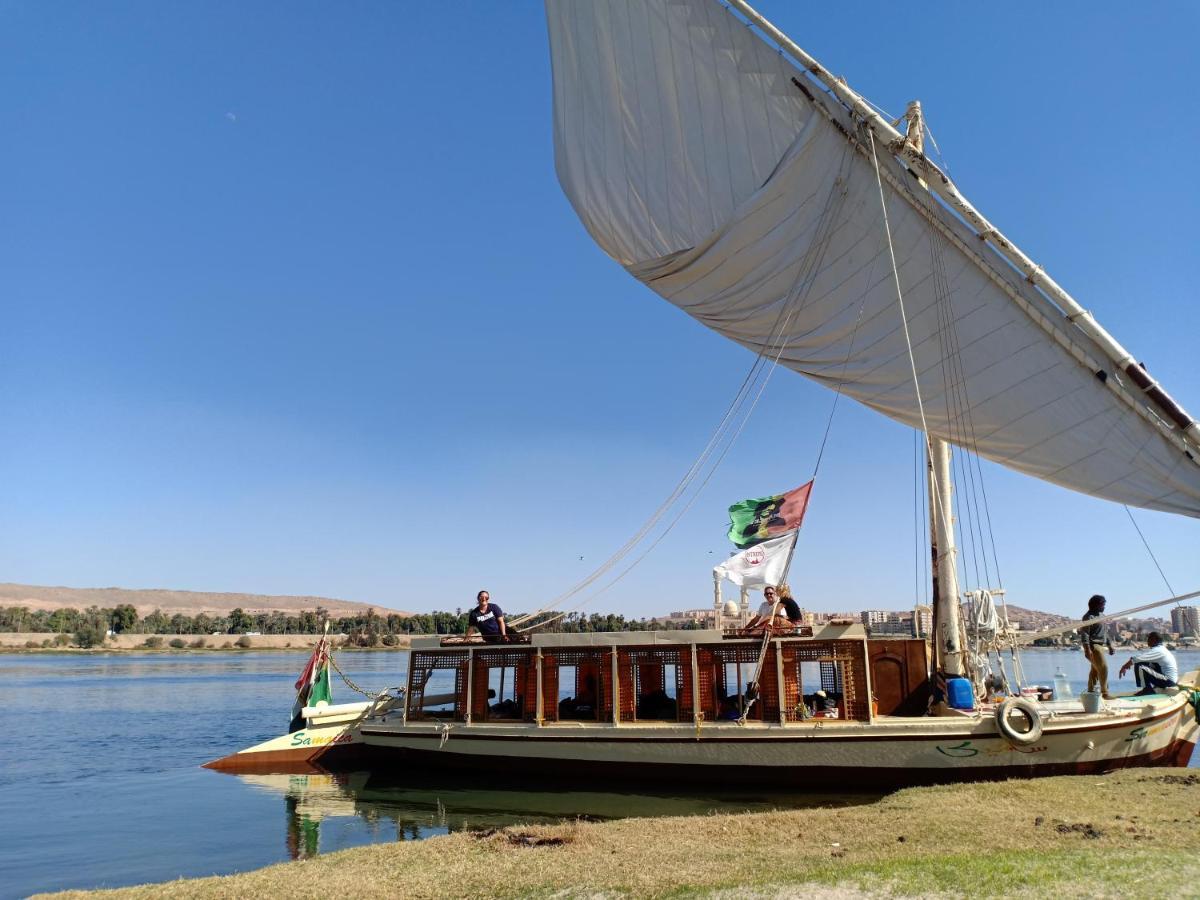 Отель Jj Jamaica Felucca Асуан Экстерьер фото