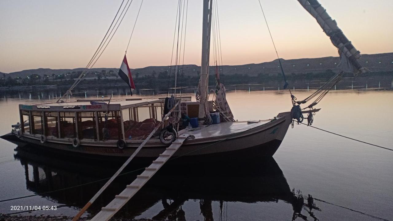 Отель Jj Jamaica Felucca Асуан Экстерьер фото